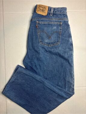 Vintage orange tab Levi’s - 36x26 (hemmed)